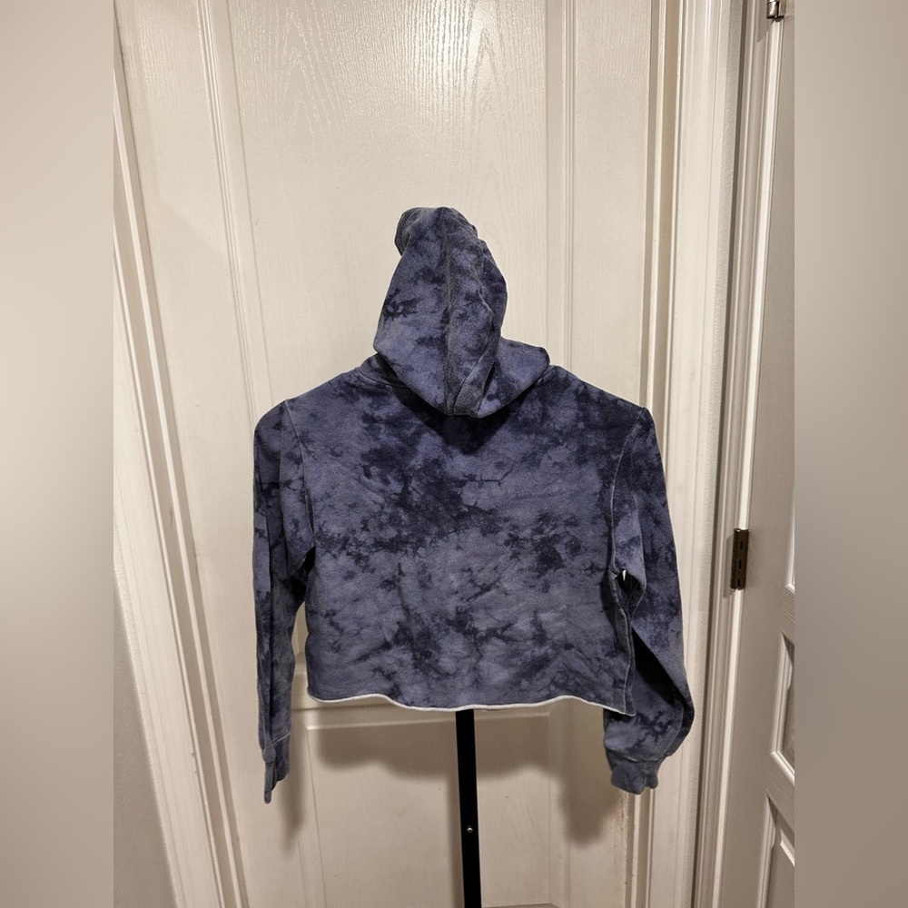 Disney size large big girls stitch sweater - Picture 4 of 4